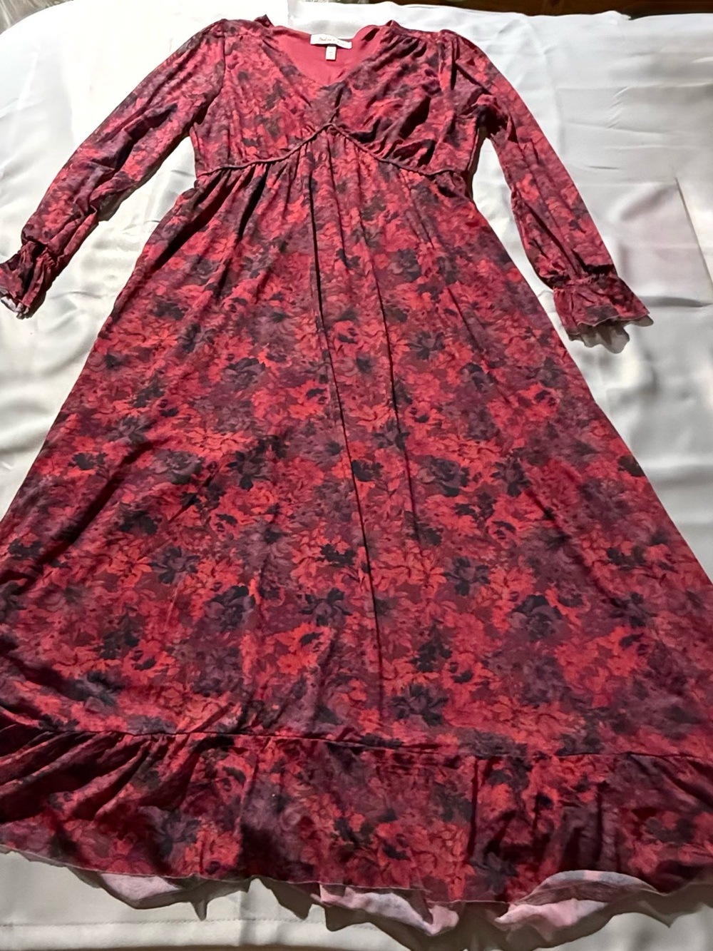 Floral V‑Neck Long Sleeve Boho Maxi Dress with Ruffle Hem